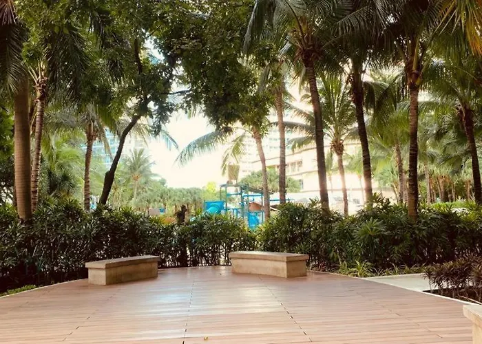 Azure Bahamas By Pahuway Espasyo مانيلا